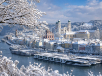 Weihnachten oder Silvester auf der Donau
